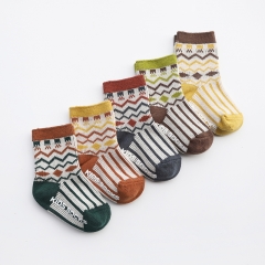 ethnic style double-wave design non-slip toddler socks for baby in winter wholesale