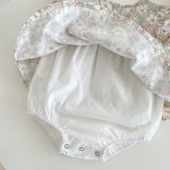 2022 summer baby girl strawberry pastoral broken flower style baby girl's clothes flying sleeve cute clothes romper wholesale