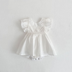 Fashion 2022 New summer dresses for baby girls Baby cotton lace hollow-out flying sleeve strap sweet skirt wholesale