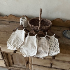 Baby Girl Suspenders Romper In Summer Outfit Wearing Wholesale