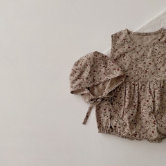Baby Girl Sleeveless Floral Print Romper Combo Hat In Summer Outfit Wearing Wholesale