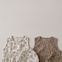 Baby Girl Sleeveless Floral Print Romper Combo Hat In Summer Outfit Wearing Wholesale