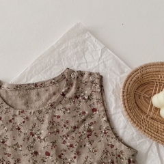 Baby Girl Sleeveless Floral Print Romper Combo Hat In Summer Outfit Wearing Wholesale