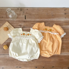 Baby Girl Embroideried Front Square Collar Short Sleeved Onesies Wholesale