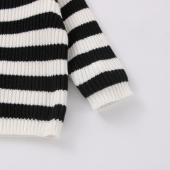 Infant Baby Classic Black & White Strips Top Combo Short Pants In Sets Wholesale