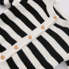 Infant Baby Classic Black & White Strips Top Combo Short Pants In Sets Wholesale