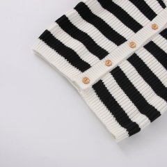 Infant Baby Classic Black & White Strips Top Combo Short Pants In Sets Wholesale