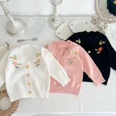 Infant Baby Floral V-Collar Knitting Coat In Autumn Wholesale