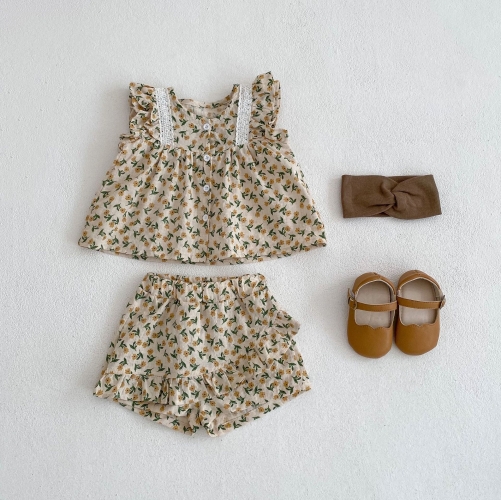 Infant Girl Ditsy Flower Pattern Sleeveless Tops Combo Shorts Sets Whoelsale