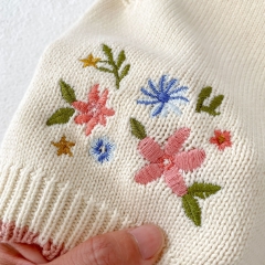 2023 Baby Girls Flower emboidery Hollow-out Solid Knitting Vestr Wholesale