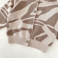 2023 Baby Girls In New Autumn Texture Long-sleeved Cardigan With Hat Wholesale