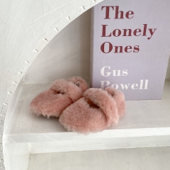 Adorable Plush Unisex Baby Shoes: Slip-resistant, Insulated, Durable, Sweet Design - 5 Colors Available