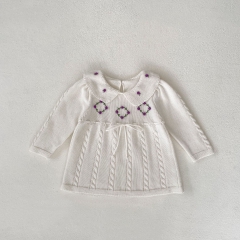 Infant Baby Girls Embroidery Long Sleeve Dress In Autumn&Winter Wholesale