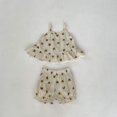 In New Summer Infant Baby Girls Sweety Heart Print Crewneck Sleeveless Tops With Shorts Sets Wholesale