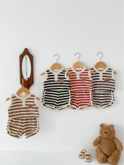 Ins 2024 In New Summer Baby Unisex Little Bear Head Stripe Crewneck Sleeveless Tops With Shorts Sets Wholesale
