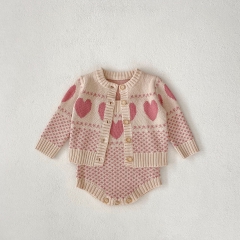 2024 Autumn Infant Baby Girls Heart and Geometric Pattern Crew Neck Long Sleeves Cardigan With Strap Bodysuit Onesies Sets Wholesale