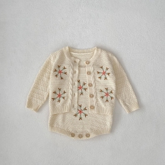 2024 Autumn Infant Baby Girls Snowflake Embroidery Pattern Long Sleeves Cardigan With Strap Bodysuit Onesies Sets Wholesale