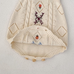 2024 Autumn Infant Baby Girls Floral Embroidery Pattern Long Sleeves Hollow-out Cardigan With Strap Bodysuit Onesies Sets Wholesale