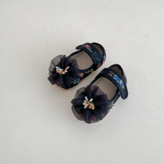 2024 New Autumn Infant Baby Girls Tulle Flower Attached Slip-resistant Toddler Shoes Wholesale