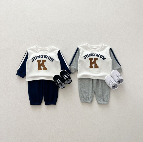 Casual and Versatile Two-Piece Set: Letters Print Top Pullover and Pants for Baby and Toddlers Wholesale