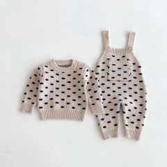 2024 Autumn Infant Baby Unisex Polka Dots Pattern Long Sleeves Sweater With Strap Overalls Sets Wholesale