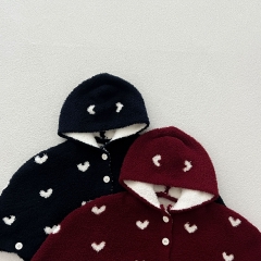 New Winter Infant Baby Kids Girls Heart Pattern Hooded Long Sleeves Knittd Cape Wholesale