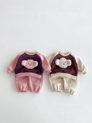 New Arrival Winter Infant Baby Unisex Puppy Cartoon Pattern Long Sleeves Pullover With Pants Casual Sets Wholesale