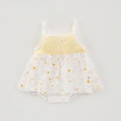 2025 Summer Infant Baby Girls Sleeveless Flowers Pattern Embroidered Tulle Patchwork Onesies Wholesale