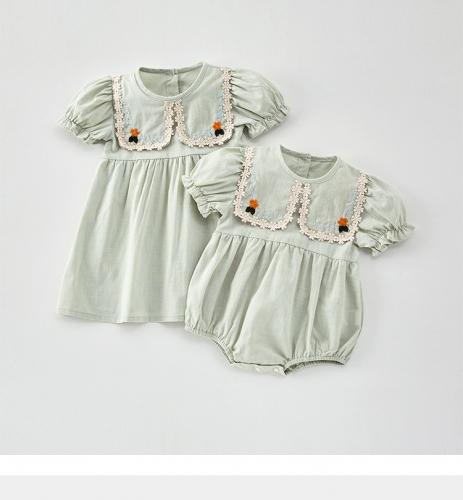 2025 Summer Infant Baby Girls Short Sleeves Flowers Pattern Embroidered Dress Wholesale
