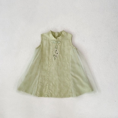 2025 Summer Infant Baby Girls Vintage Sleeveless Flowers Pattern Embroidered Onesies Wholesale