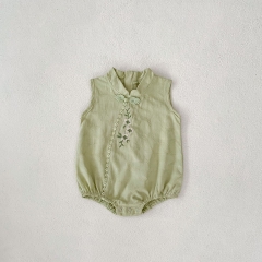 2025 Summer Infant Baby Girls Vintage Sleeveless Flowers Pattern Embroidered Onesies Wholesale
