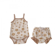 2025 Summer Infant Baby Girls Sleeveless Floral Pattern Top Onesies and Bloomers Sets Wholesale