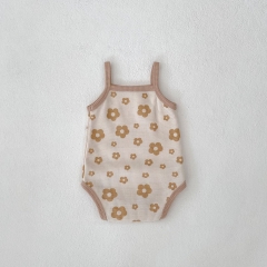 2025 Summer Infant Baby Girls Sleeveless Floral Pattern Top Onesies and Bloomers Sets Wholesale