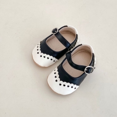 2025 New Summer Infant Baby Girls Heart Hollow-out Pattern Slip-resistant Toddler Shoes Wholesale