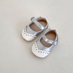 2025 New Summer Infant Baby Girls Heart Hollow-out Pattern Slip-resistant Toddler Shoes Wholesale
