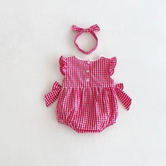 2025 Summer Infant Baby Girls Strawberry Embroidered Pattern Sleeveless Onesies Bodysuits Wholesale