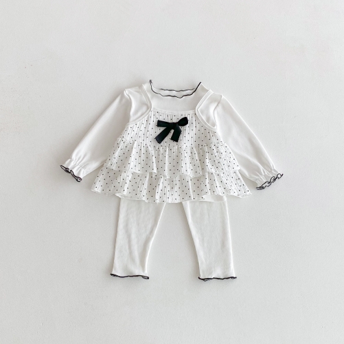 2025 Autumn Infant Baby Girls Beige Long Sleeves Top, Dots Pattern Sleeveless Vest With Pants Sets Wholesale