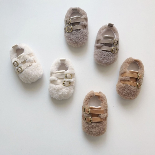 2025 New Arrival Winter Infant Baby Unisex Slip-resistant Fluffy Plain Toddler Shoes Wholesale