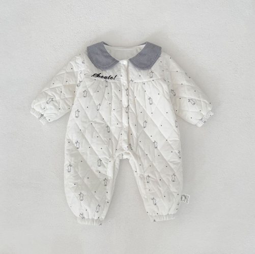 Winter Infant Baby Girls Letters and Cartoon Pattern Thick Cotton-Padded Long Sleeves One Piece Rompers Wholesale Winter Infant Baby Girls Letters and Cartoon Pattern Thick Cotton-Padded Long Sleeves One Piece Rompers Wholesale