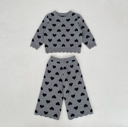 2026 Spring and Autumn Infant Baby Kids Girls Long Sleeves Heart Pattern Knitted Sweater with Pants Sets Wholesale