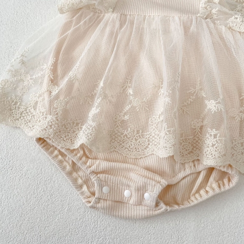 Summer Infant Baby Girls Flowers Pattern Tulle Decorated Fly Sleeves One Piece Stylish Onesies Wholesale