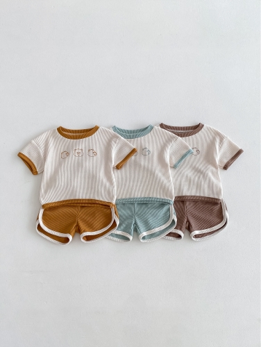 Summer Infant Baby Kids Waffle Grid Teddy Bear Pattern Short Sleeves Cartoon T-shirt and Shorts Set Wholesale