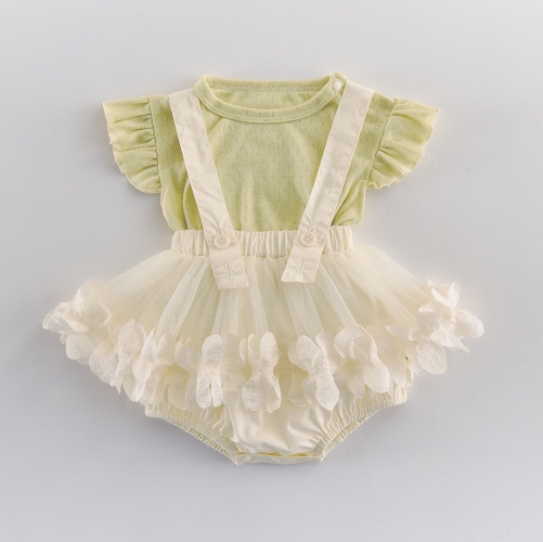 Summer Infant Baby Hollow-out Pattern Fly Sleeves Top and Ruffle Overalls Set Wholesale