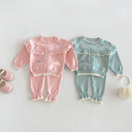 Autumn Infant Baby Kids Girls Long Sleeves Butterfly-bows Pattern Cardigan and Pants Cute Knitted Clothing Sets Wholesale
