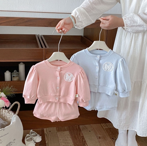 Autumn Infant Baby Kids Girls Long Sleeves Butterfly-bows Pattern Top and Plain Shorts Clothing Sets Wholesale